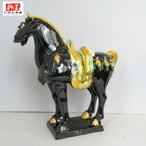 郑州黑色唐三彩马摆件洛阳陶瓷黑马工艺品